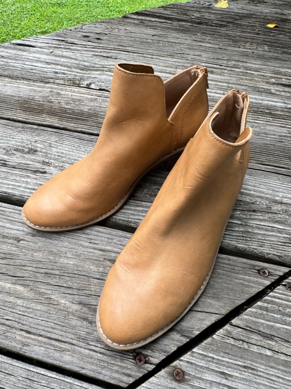 Rocket Dog Tan Ankle Booties